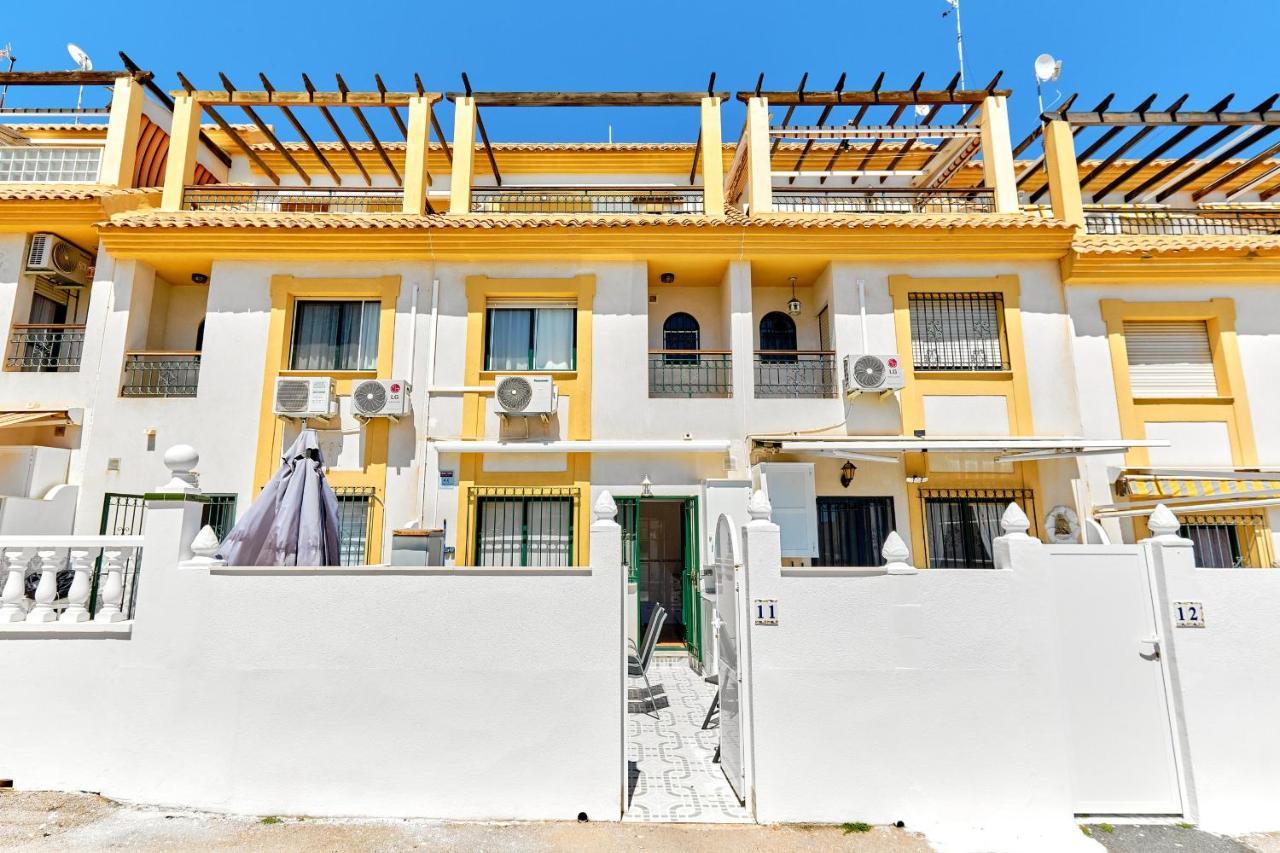 Espanhouse Sonia In La Zenia Playas De Orihuela Dış mekan fotoğraf