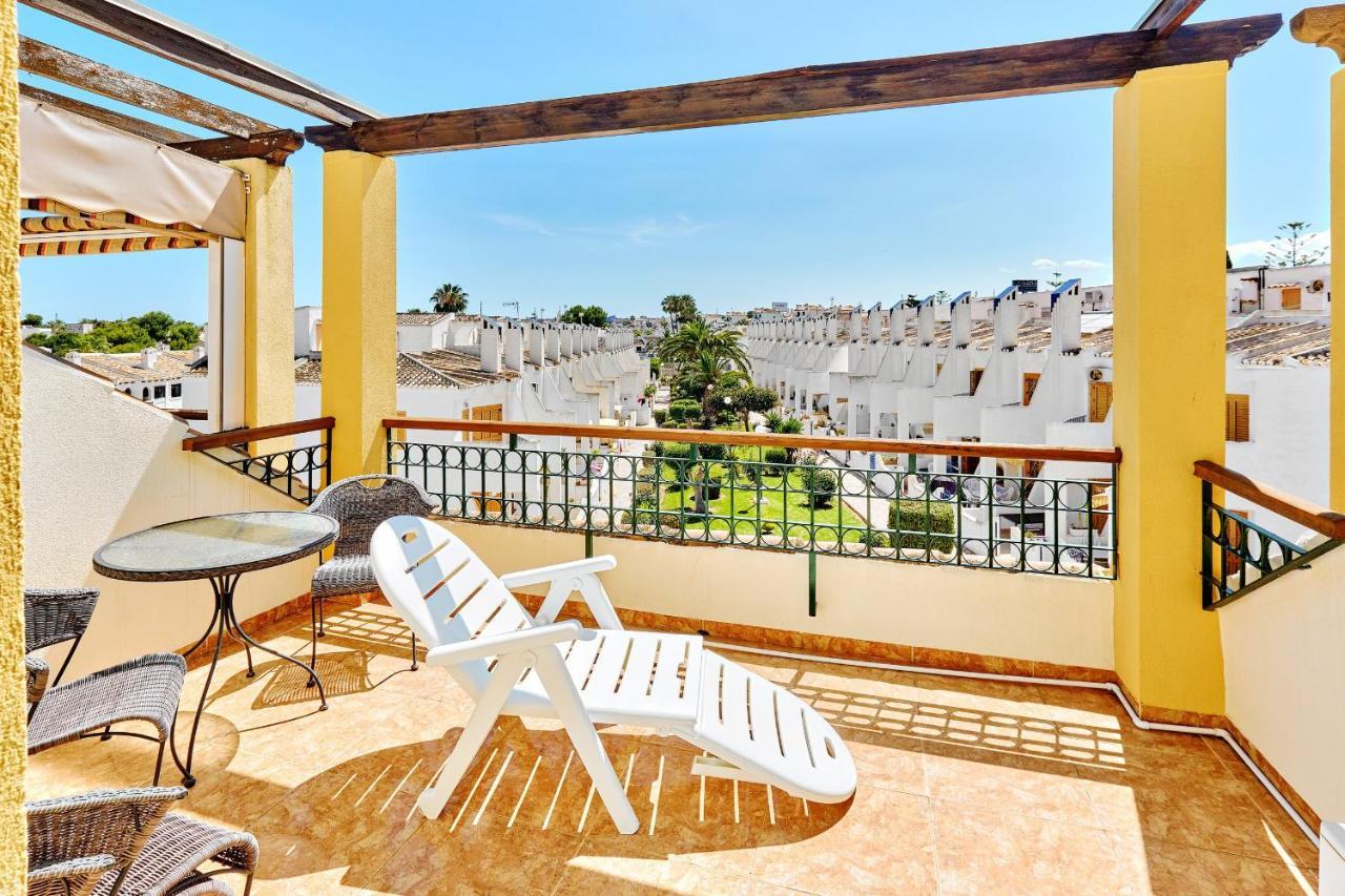 Espanhouse Sonia In La Zenia Playas De Orihuela Dış mekan fotoğraf