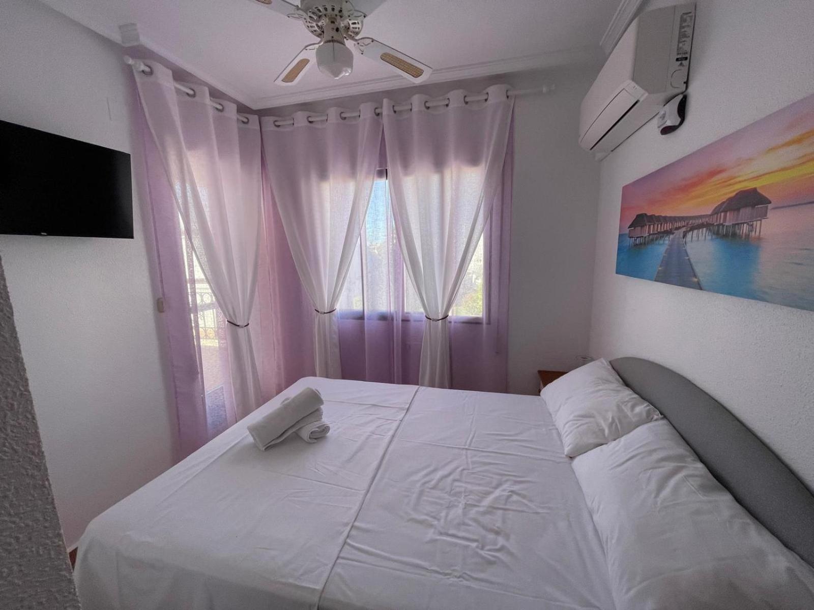 Espanhouse Sonia In La Zenia Playas De Orihuela Dış mekan fotoğraf